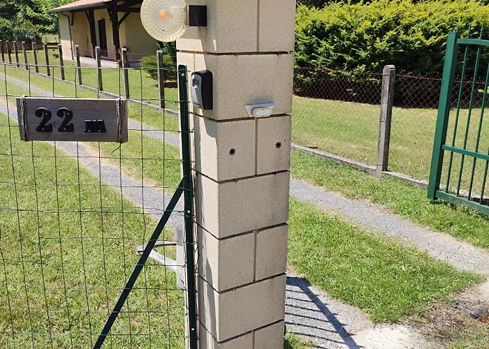 Charmant Studio Avec Parking Dans Quartier Calme