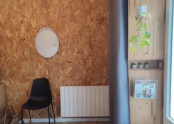 بيت للعطل Charmant Studio Avec Parking Dans Quartier Calme